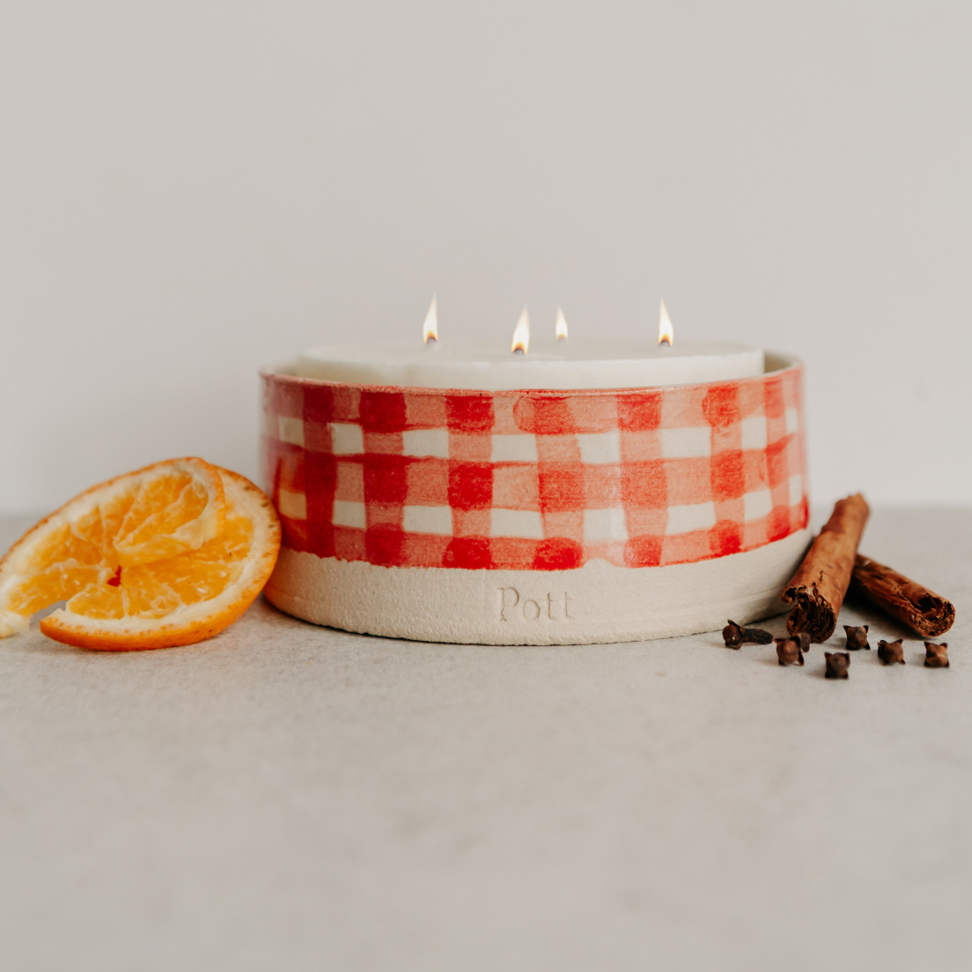 Gingham Grand Candle