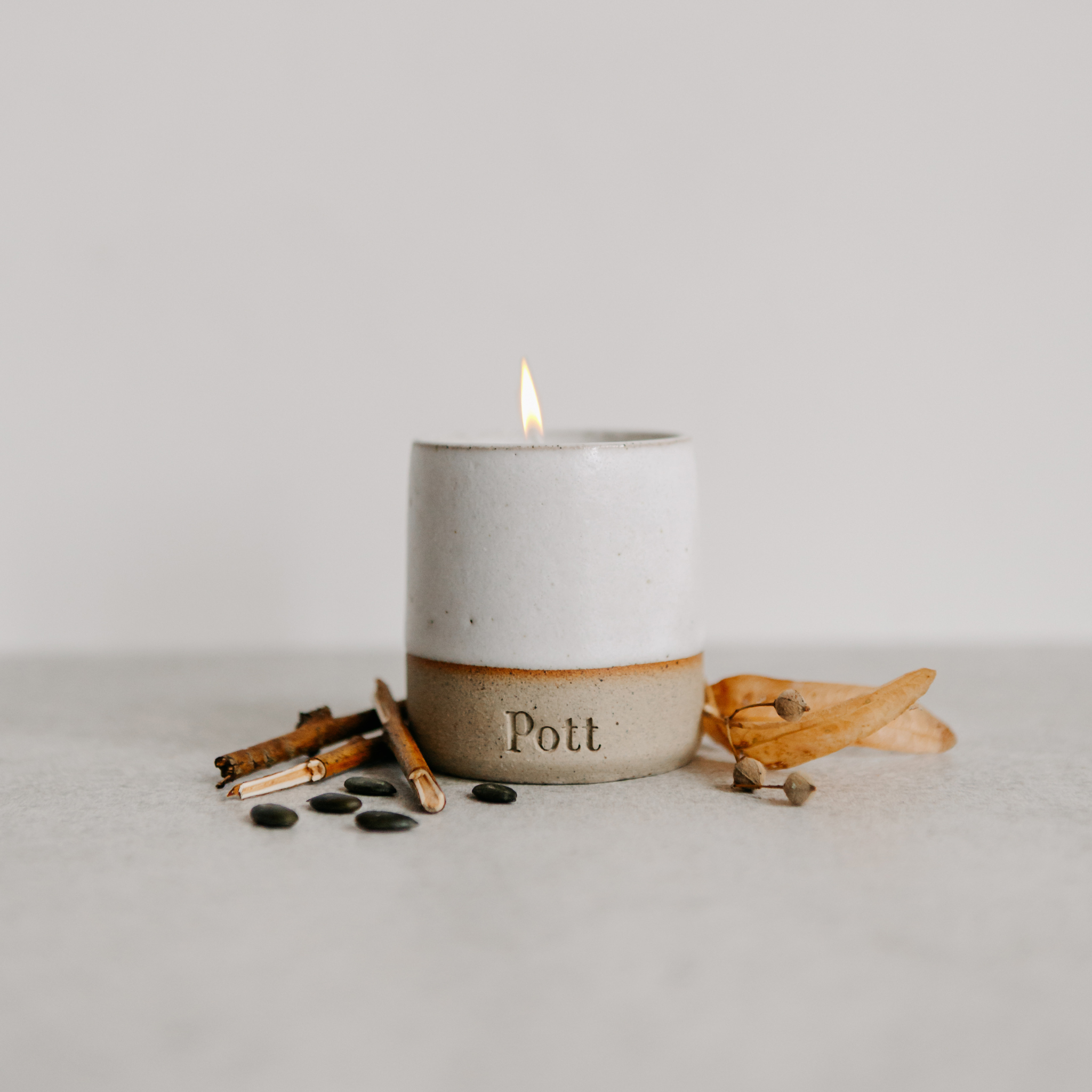Bonfire Petite Speckle Candle