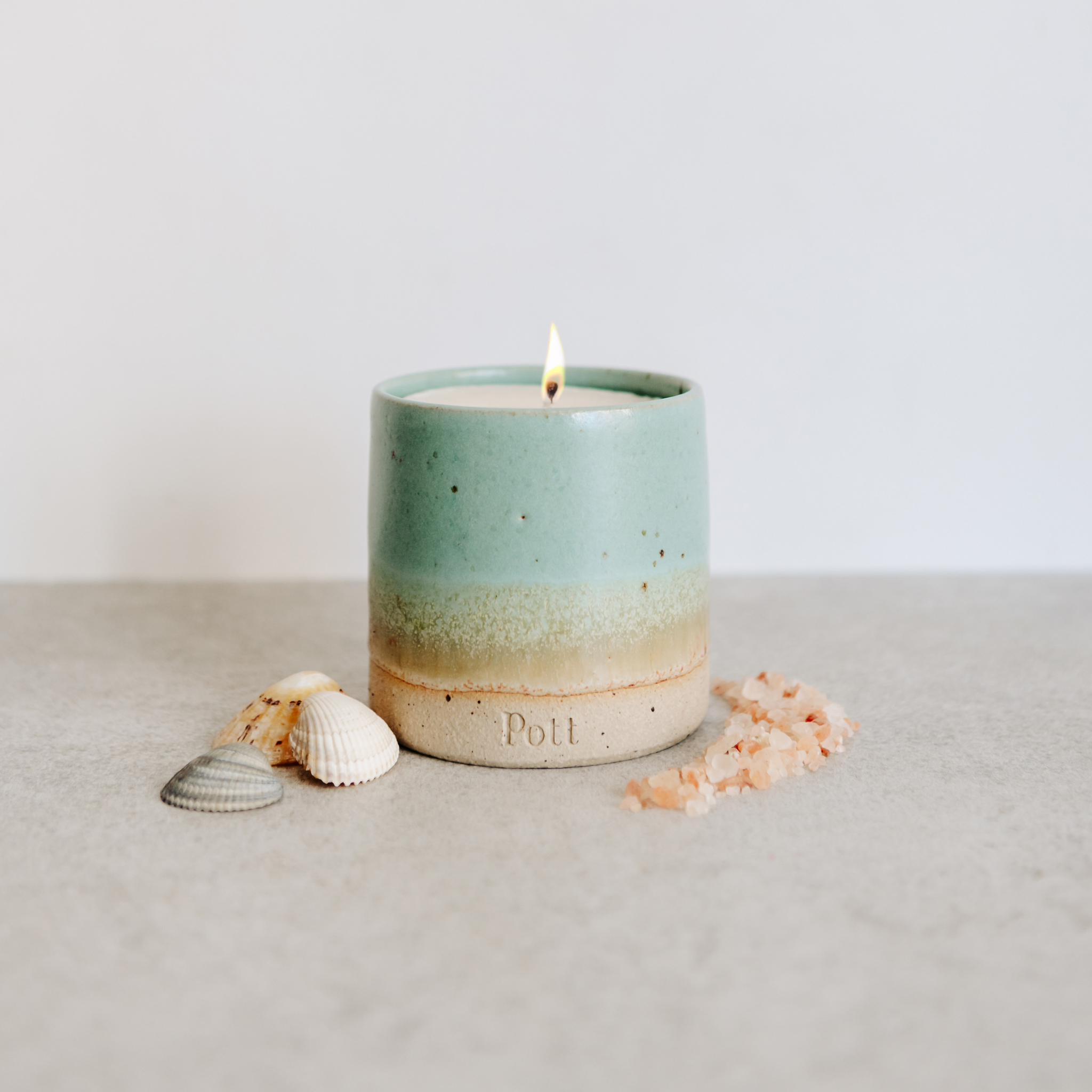 The Coast Refillable Candle (Standard Size)