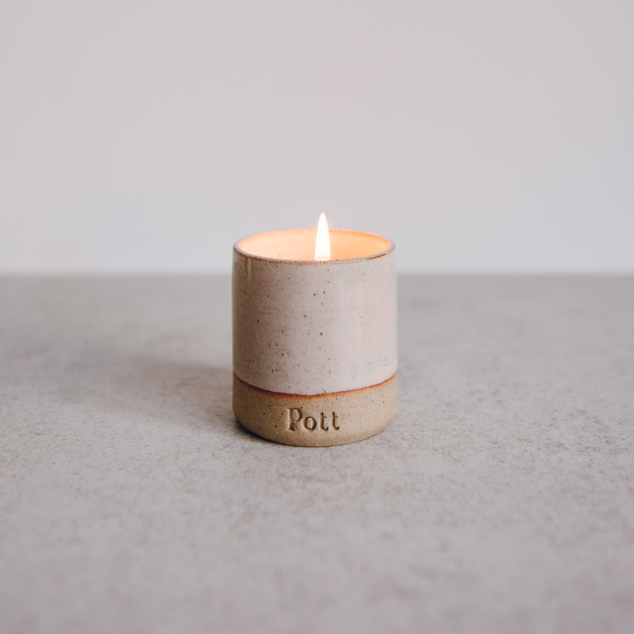 BlushPetiteCandle_8d329c6d-f216-4069-bacb-db29ecee086a.png