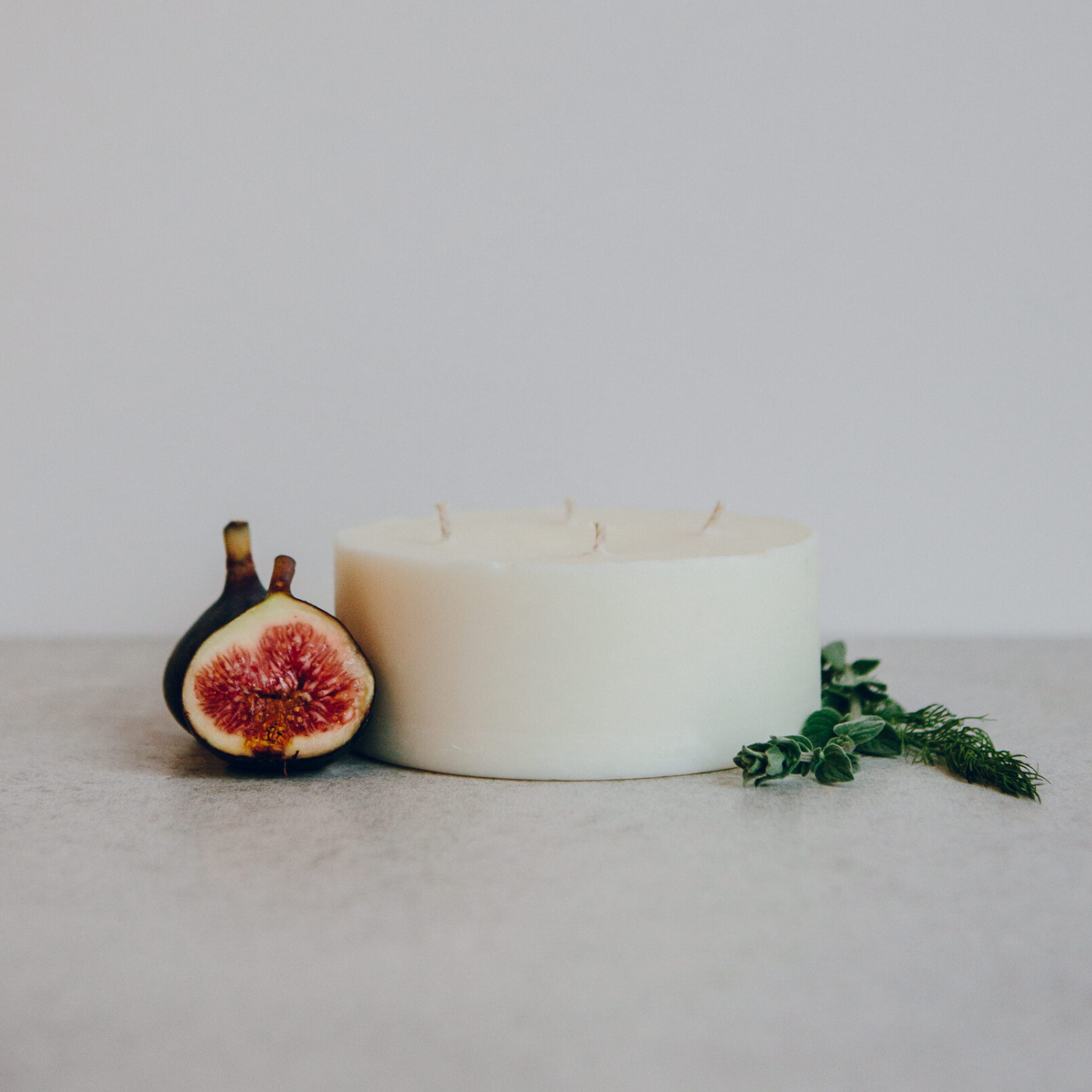 The Sage Grand Candle