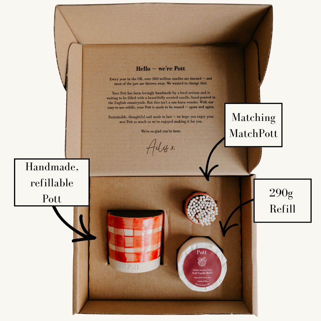 Gingham with Noël Refillable Candle Starter Pack (Standard Size)