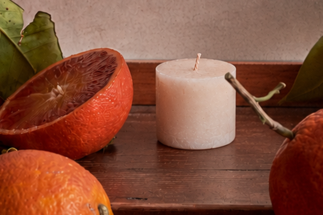 Orangery-PetiteCandle_2.png