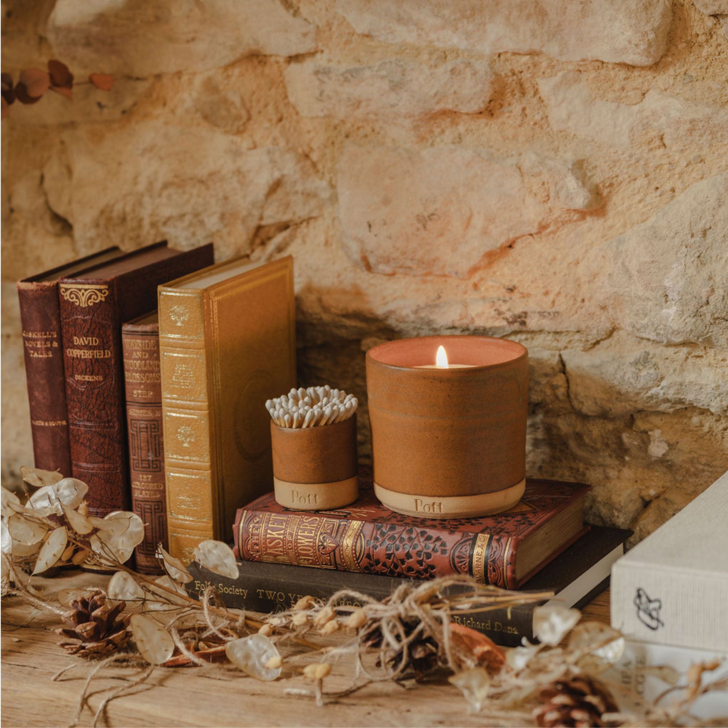 Rust_Amber-Candle_MatchPott-Standard.jpg
